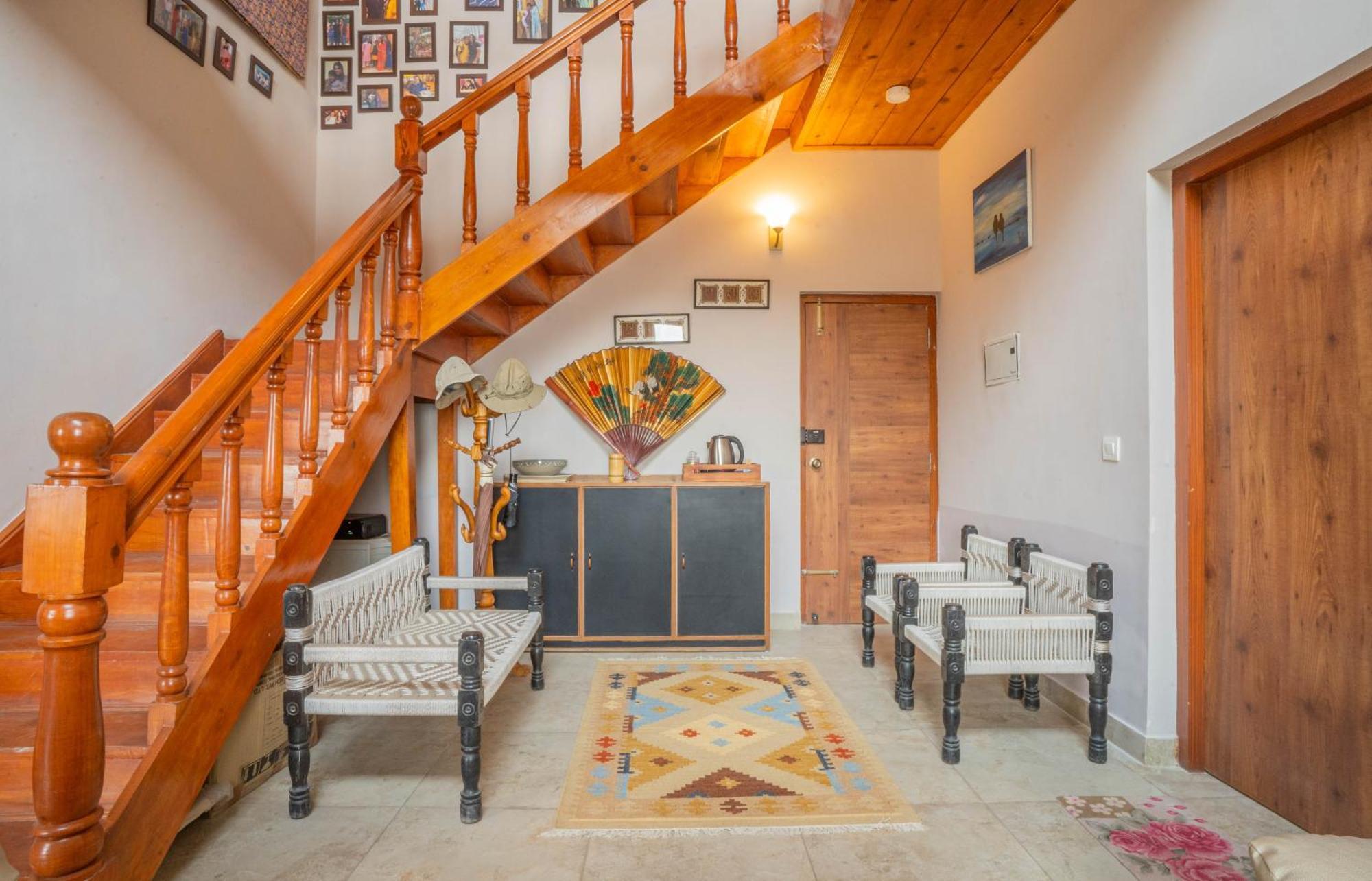 Hostie Sahasrara-3Bhk Chalets, Majkhali, Ранікгет Екстер'єр фото